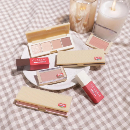Etude x Loacker Play Color Eyes Mini